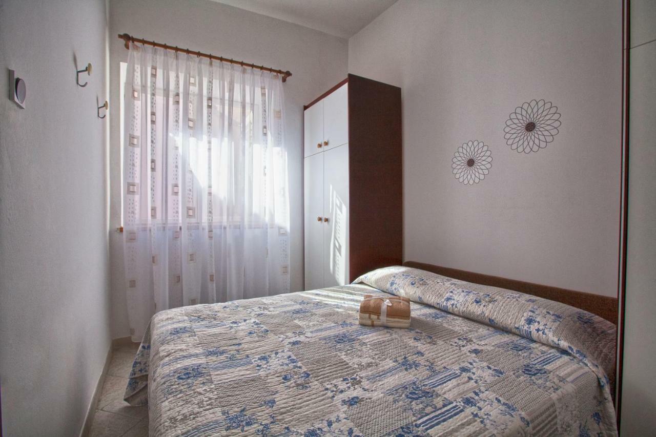 Apartment Rosy Пула Екстериор снимка