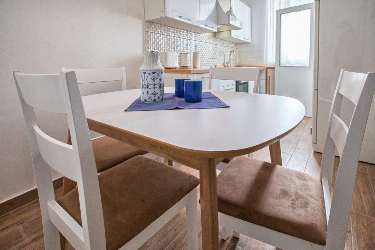 Apartment Rosy Пула Екстериор снимка